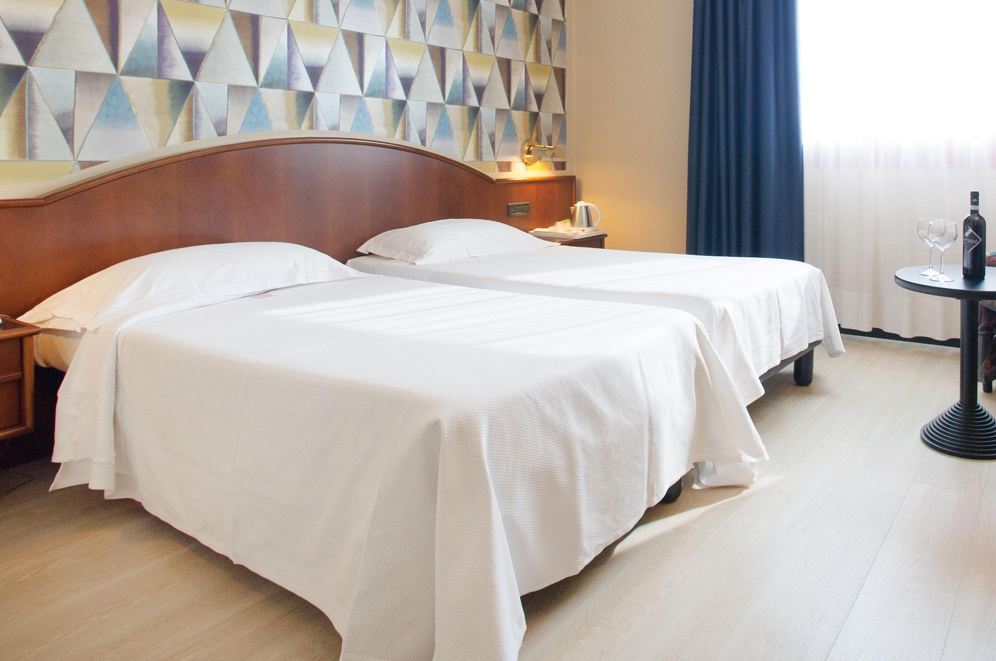 Abacus Hotel Sesto San Giovanni Buitenkant foto