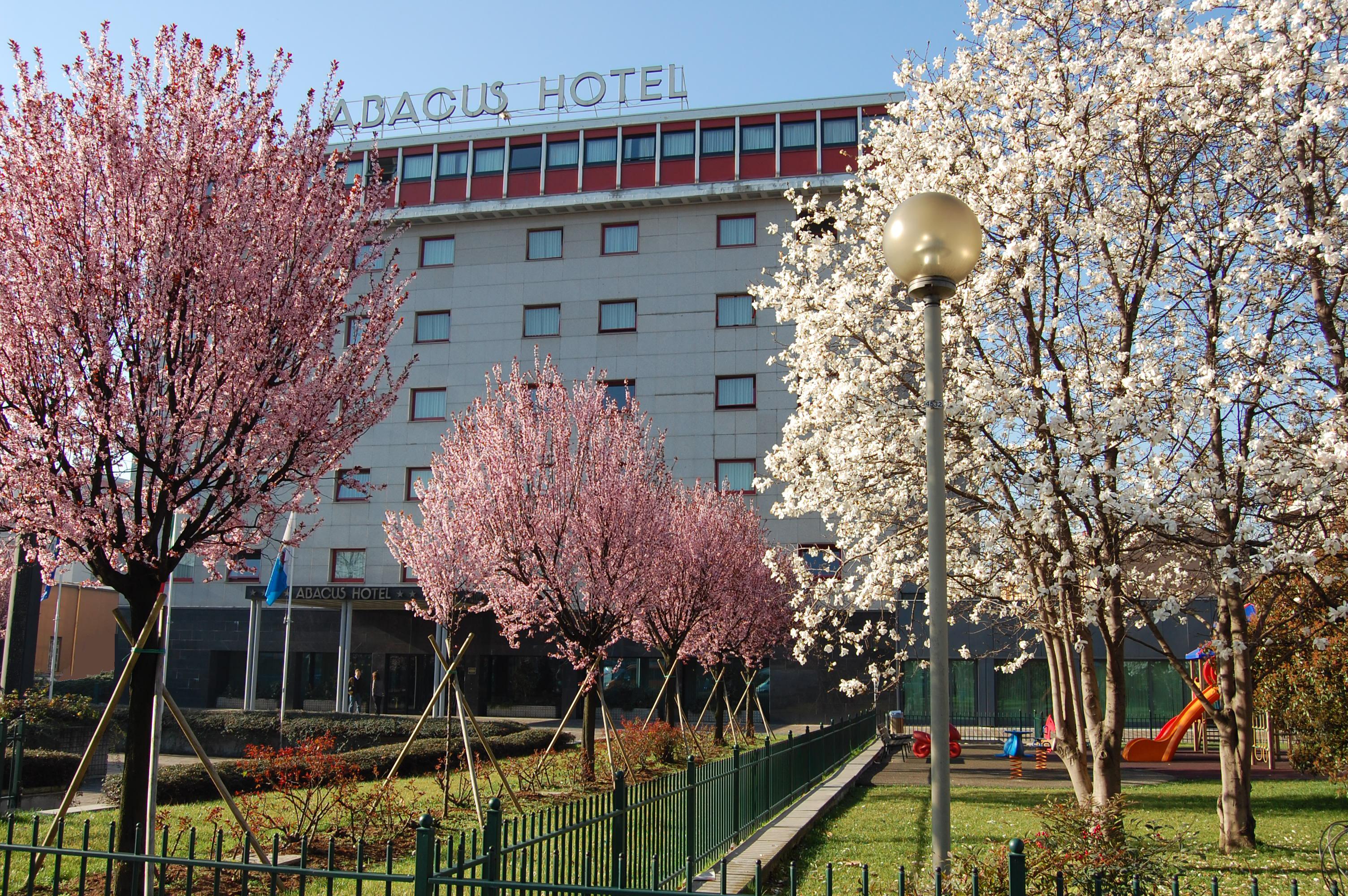 Abacus Hotel Sesto San Giovanni Buitenkant foto