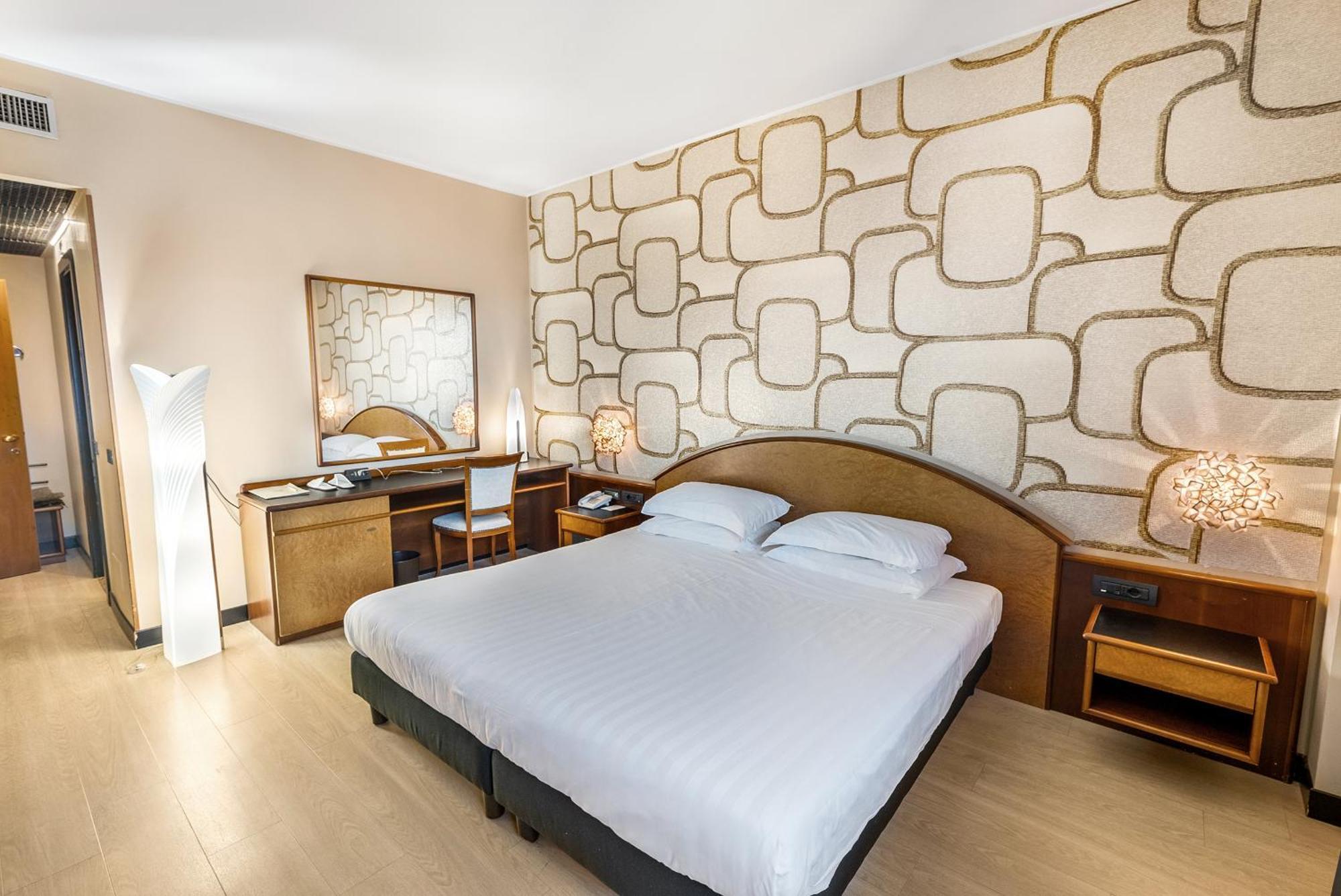 Abacus Hotel Sesto San Giovanni Buitenkant foto