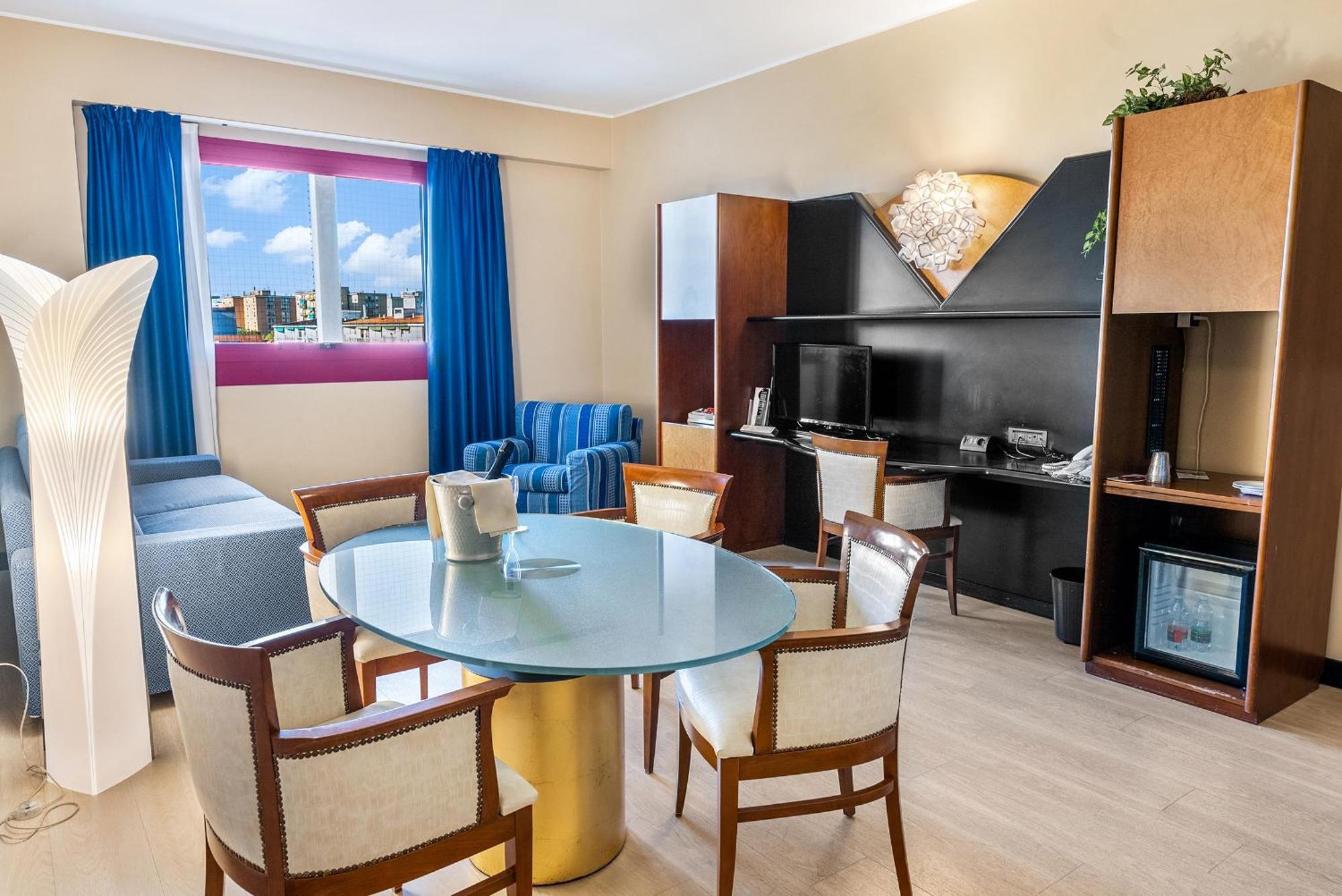 Abacus Hotel Sesto San Giovanni Buitenkant foto